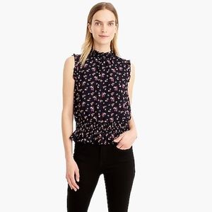 J. CREW ✨Sleeveless Smocked Navy Floral Top
